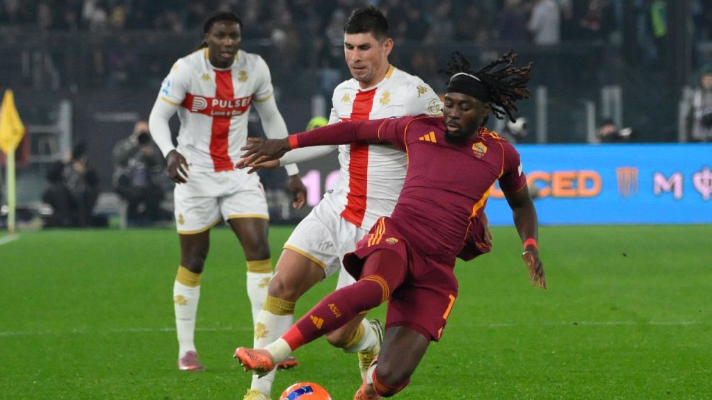 Genoa, salvată de Roma după o primă repriză umilitoare, 0-3.
