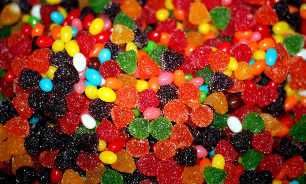 jeleuri-haribo-dulciuri-bomboane-antonio-castellano-xl8cf8lv58o-unsplash.jpg - JurnalDirect