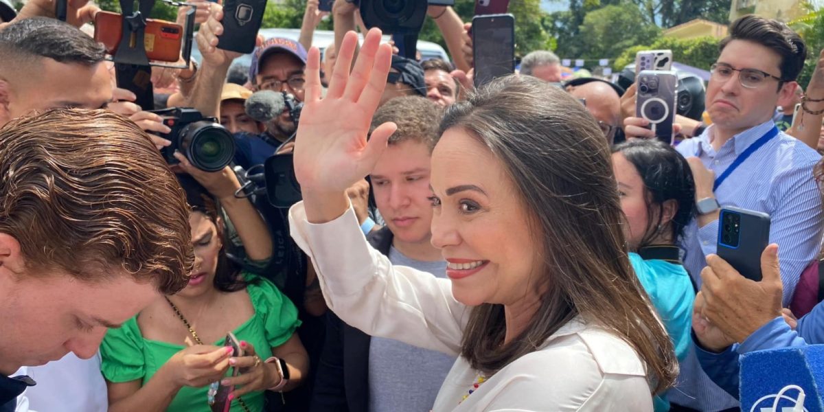 395437888_871124287705896_5420936816852371820_n.jpg - JurnalDirect