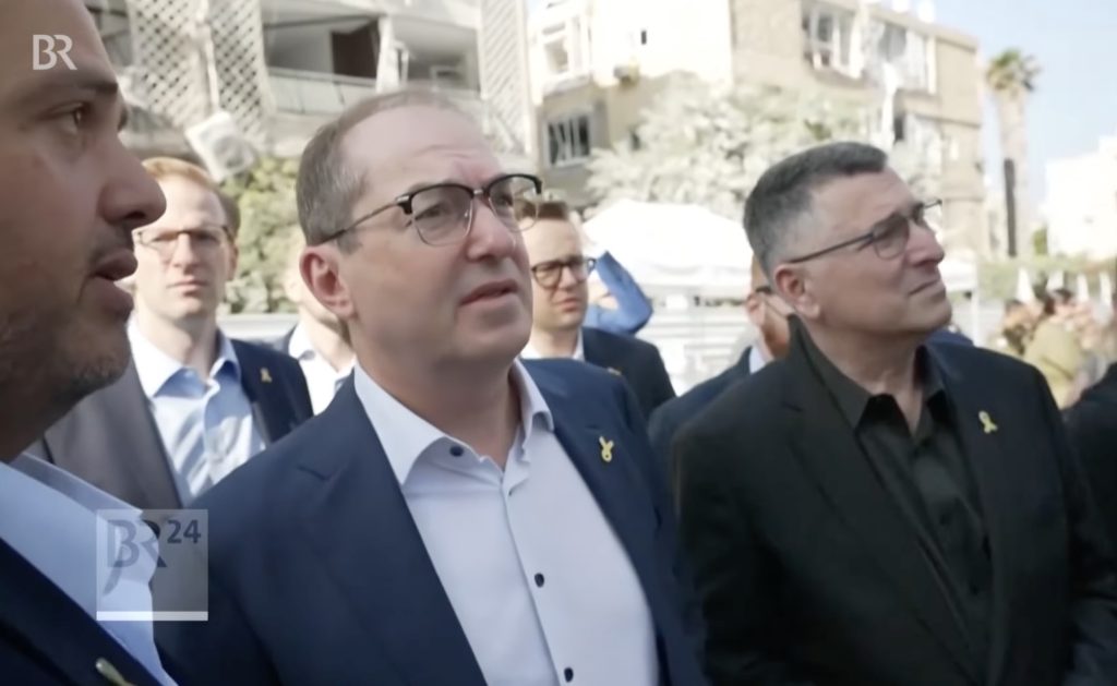 Israel și Germania încheie un Pact pentru Securitate în Contextul Amenințărilor Iranului Un nou angajament regional și internațional de anvergură pentru securitatea Israelului a fost semnat duminică, când reprezentanții celor două țări au ajuns la un acord de cooperare în domeniul securității, focar pe conflictul cu Iranul și activitățile sale periculoase din Orientul Mijlociu