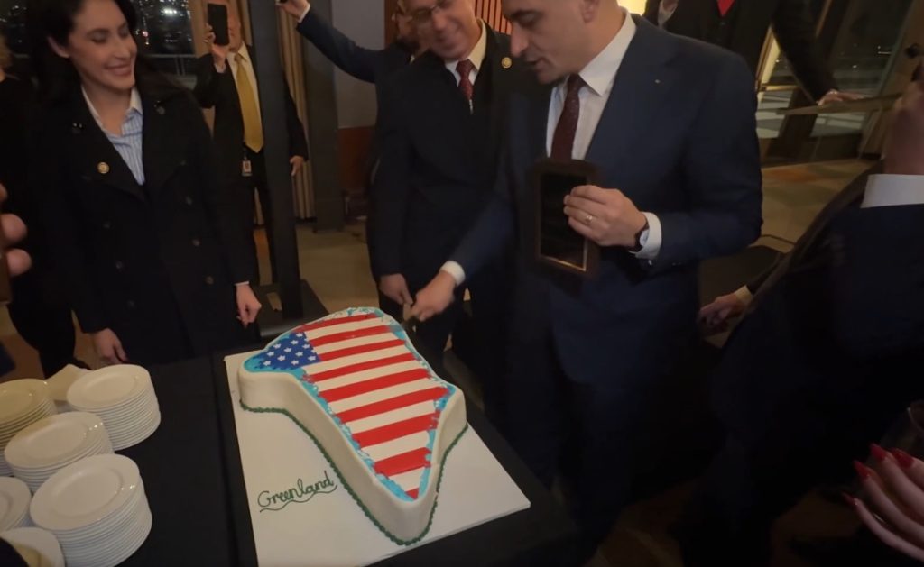 Deputatul PNL Alexandru Muraru despre George Simion: „A ajuns un chelner geopolitic la o petrecere privată”