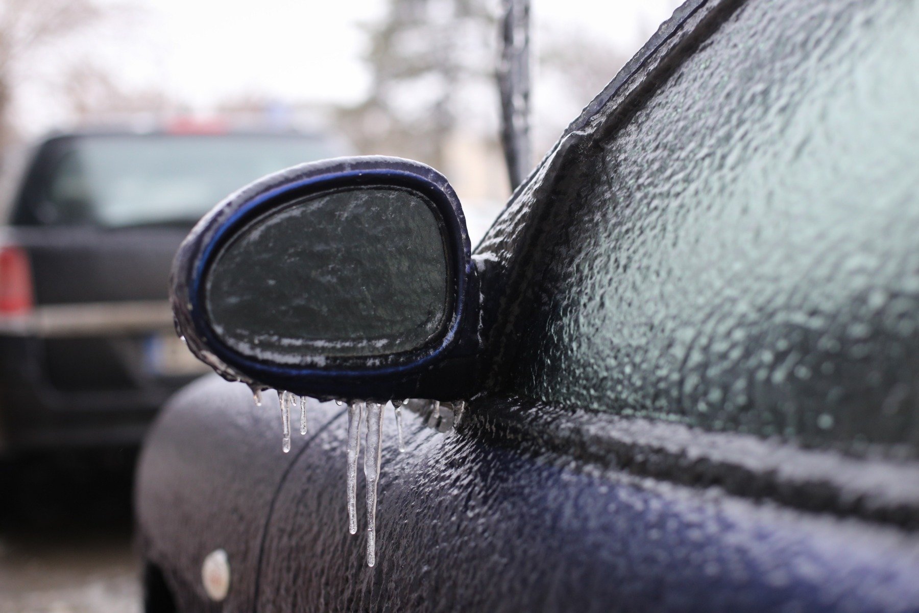 COD GALBEN de ploi și polei în București și județe, sâmbătă dimineață