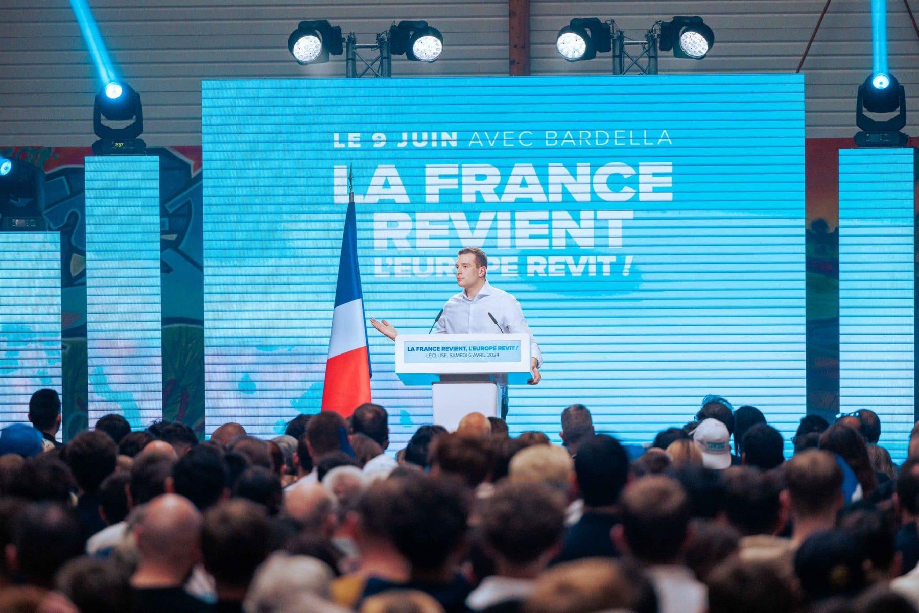 Liderul extremei drepte din Europa reacționează dur în fața amenințării lui Donald Trump privind Groenlanda Jordan Bardella, șeful partidului francez Rassemblement National (RN) și lider al grupului „Patrioți pentru Europa” din Parlamentul European, a lansat un apel ferm împotriva oricărei tentative de supunere în fața declarațiilor președintelui american Donald Trump privind Groenlanda