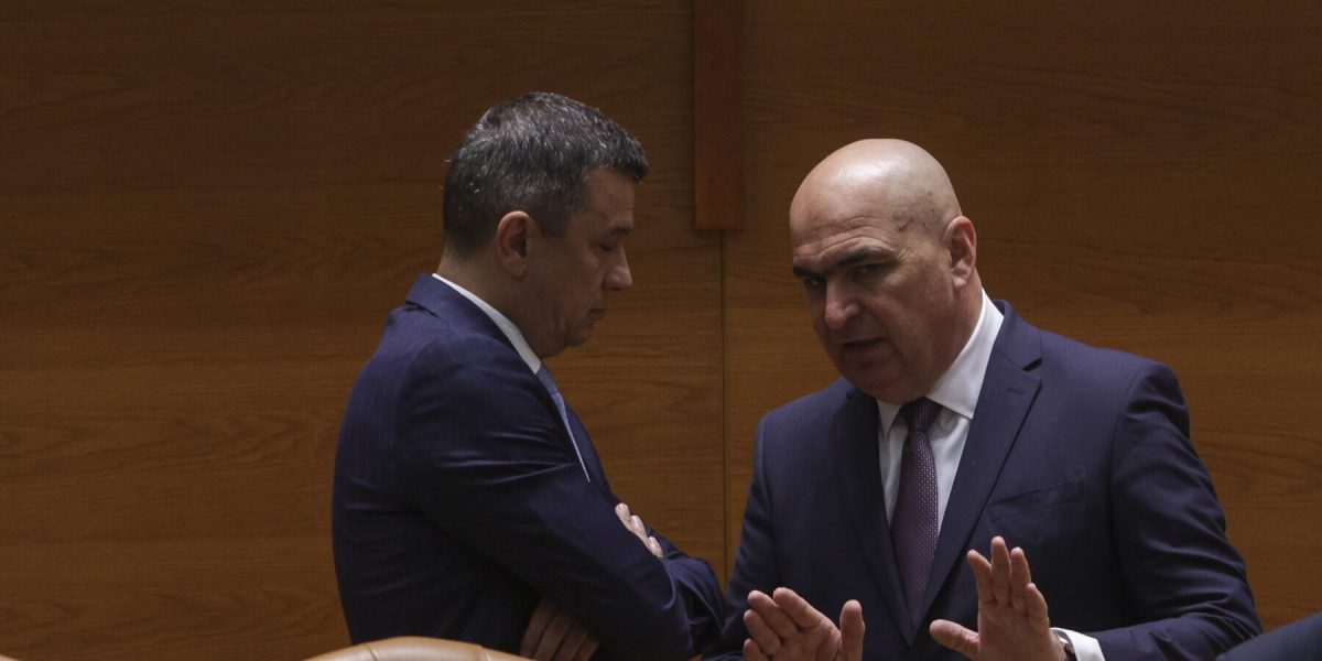 PARLAMENT_ASUMARE_5_PACHETE_BOLOJAN_002_INQUAM_Photos_Octav_Ganea-e1756747349369.jpg - JurnalDirect