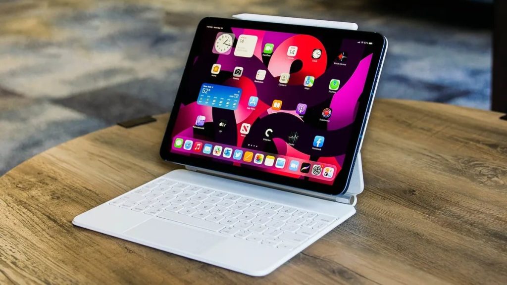 Un iPad care nu se mai pornește, rămâne blocat pe sigla Apple sau se îngheață în timpul utilizării poate transforma rapid o zi obișnuită într-una plină de frustrare