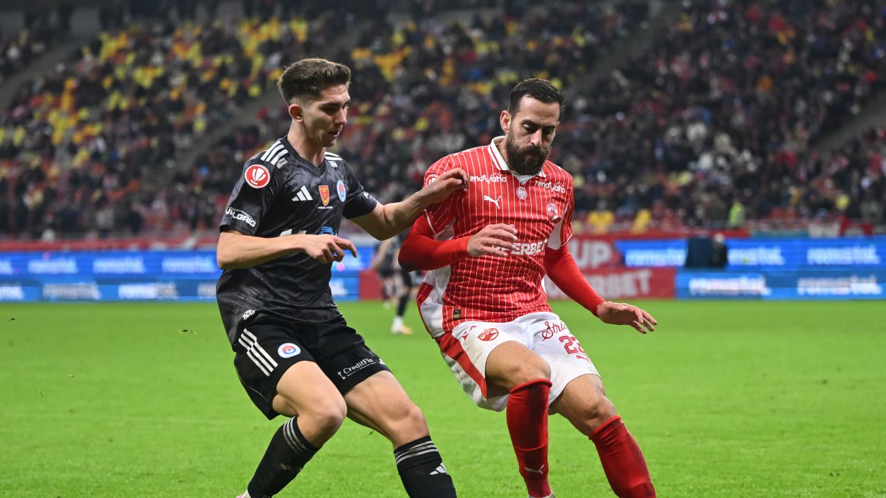 Charalampos Kyriakou părăsește Dinamo și semnează pentru alt club pe două sezoane și jumătate