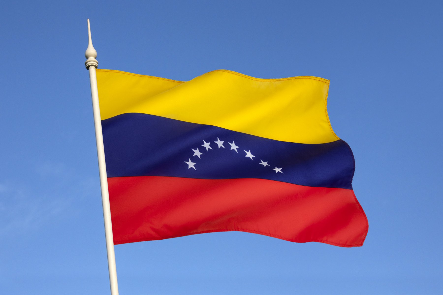 Venezuela își reafirmă deschiderea pentru negocieri cu Uniunea Europeană, dar contextul internațional tensionat continuă să umbrească perspectivele relansării dialogului Venezuela a anunțat luni că este pregătită pentru o „nouă agendă” de dialog cu Uniunea Europeană, exprimându-și dorința de a relua tratativele cu blocul comunitar, după o perioadă de tensiuni și incertitudini geopolitice