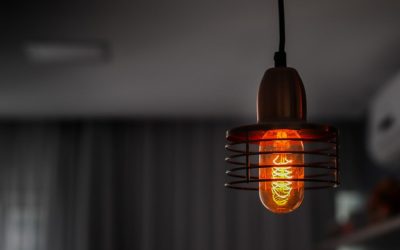 economie-curent-electric-facturi-energie-electrica-bec.jpg - JurnalDirect