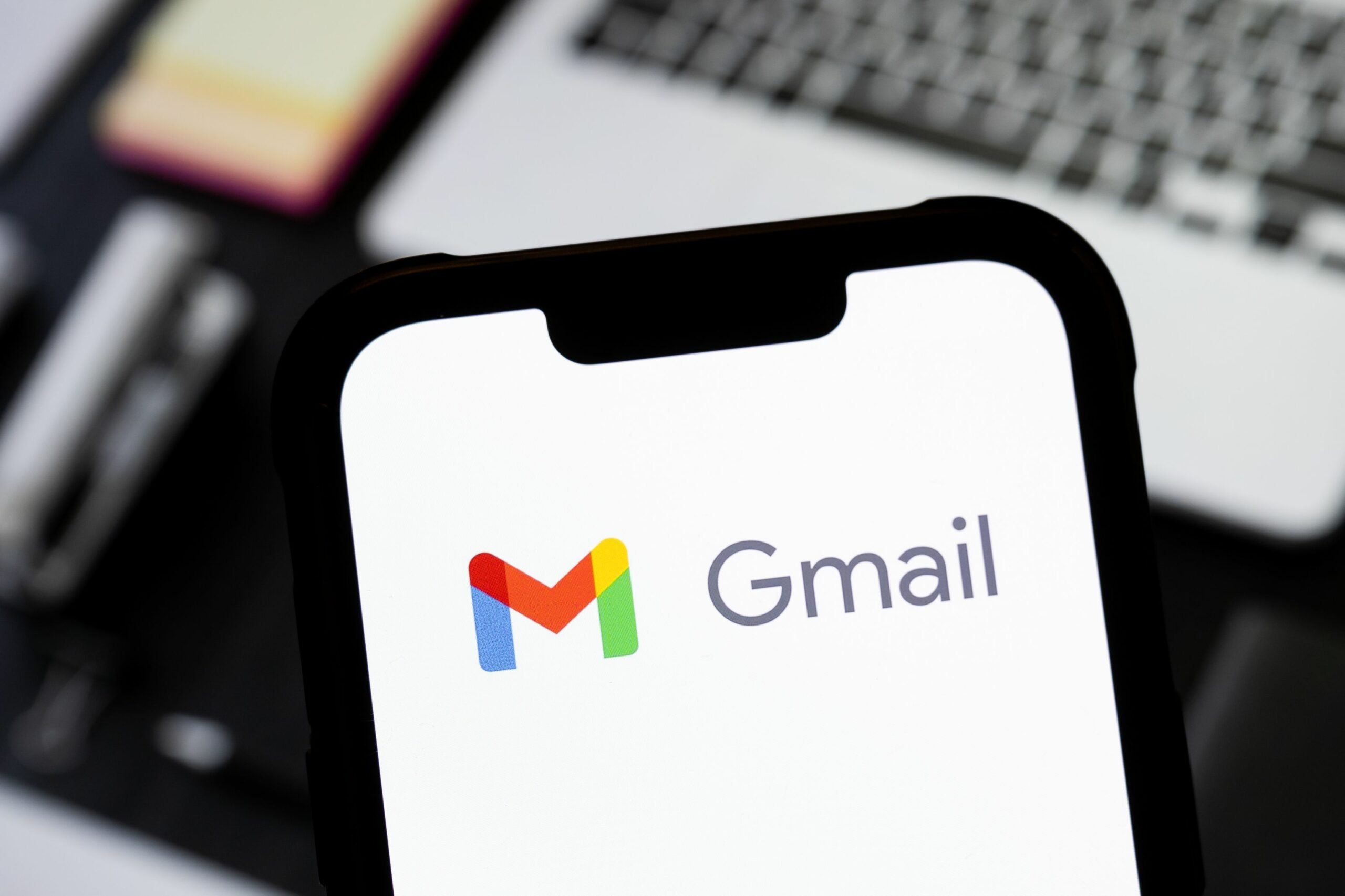 Google pregătește o schimbare semnificativă pentru serviciul său de email, Gmail, o actualizare mult așteptată de utilizatori care ar putea transforma modul în care aceștia gestionează și personalizează conturile