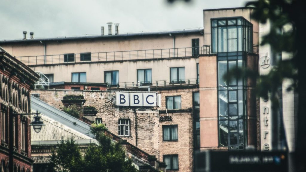 BBC plătește despăgubiri familiei din Israel pentru intrare neautorizată în locuința distrusă în atacul Hamas