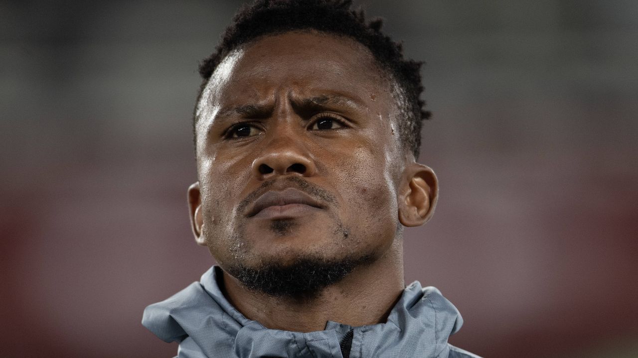 Ngezana nu joacă împotriva FC Argeș: noul cuplu de fundași ai FCSB