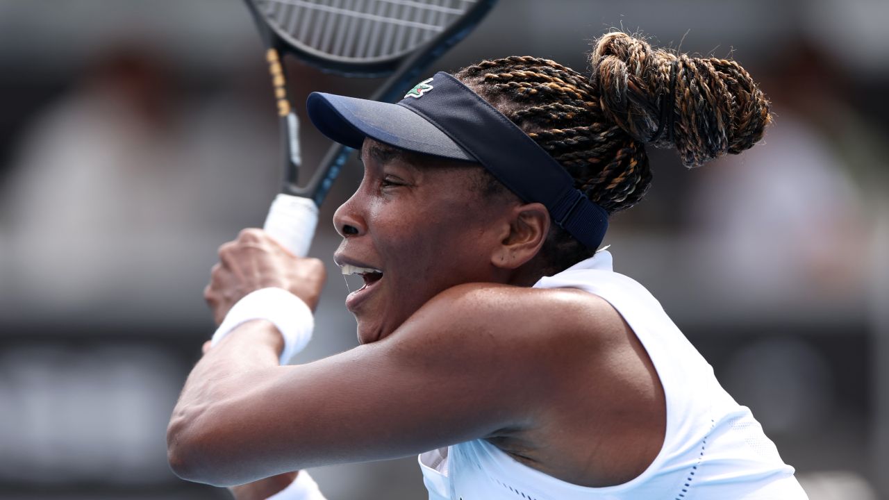 Victoria care a schimbat totul: Venus Williams, 32 de ani de la prima victorie WTA Venus Williams, una dintre cele mai influente jucătoare din istoria tenisului, se bucură de un moment special: aniversarea a 32 de ani de la prima sa victorie în circuitul WTA