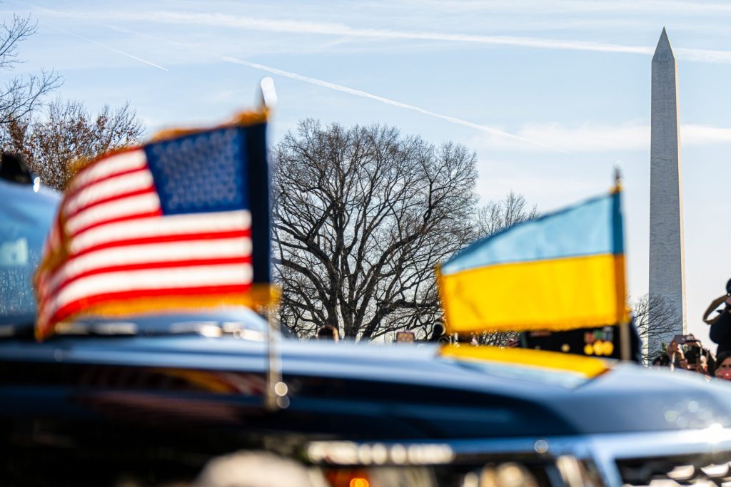 Statele Unite avertizează Ucraina în privința atacurilor asupra intereselor americane în Marea Neagră Dezvoltări recente în contextul conflictului din Ucraina au stârnit noi tensiuni diplomatice între Washington și Kiev