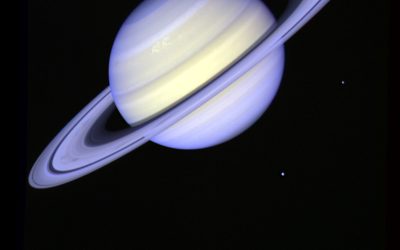 Titan, satelitul uriaș al lui Saturn, ar fi putut fi născut dintr-un impact devastator care a schimbat cursul întregului sistem saturnian Saturn, a șasea planeta de la Soare, ascunde câteva dintre cele mai fascinante enigme ale sistemului nostru solar