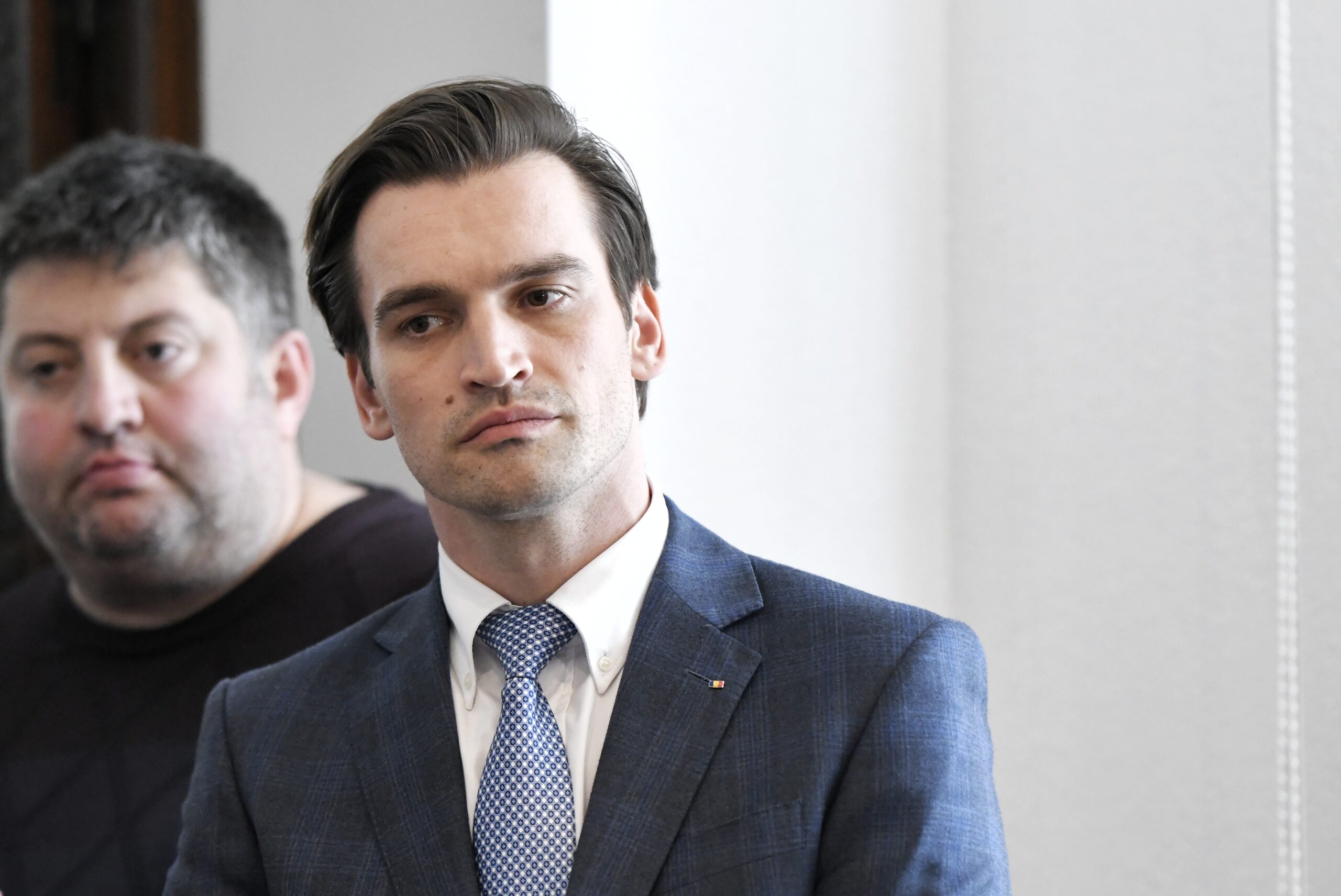 România solicită comisie parlamentară pentru IA, algoritmii influențează alegeri și consumul

¿Vrei o variantă și mai scurtă sau cu alte accente?