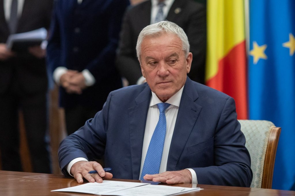 Primarul PSD al Buzăului, Constantin Toma, lansează avertismente dure privind intențiile și manevrele din interiorul PSD, acuzând anumite forțe din partid de «joc foarte periculos» care ar putea destabiliza coaliția guvernamentală