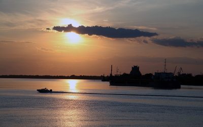 Alertă la granița dintre România și Ucraina: populația din nordul județului Tulcea, avertizată despre riscuri de securitate Miercuri după-amiază, județul Tulcea a fost surprins de o situație inedită care părea să indice o escaladare a tensiunilor din regiune