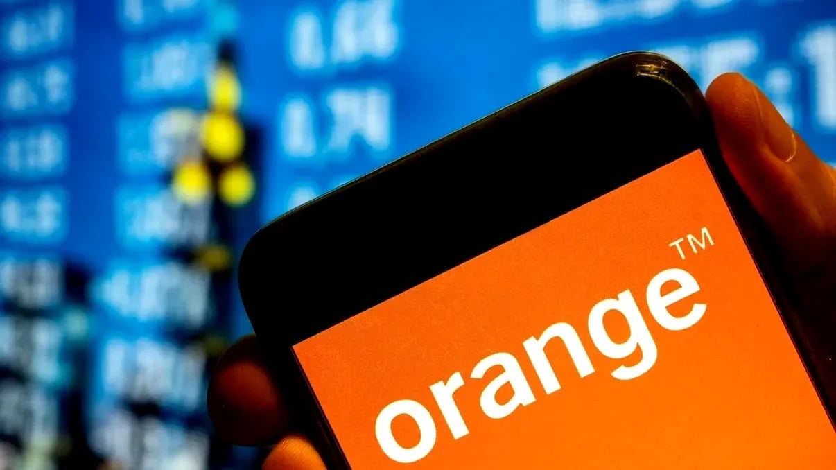 Orange România lansează o inovare care promite să redefinească modul în care locuitorii și utilizatorii din zonele mai greu accesibile își accesează internetul de mare viteză