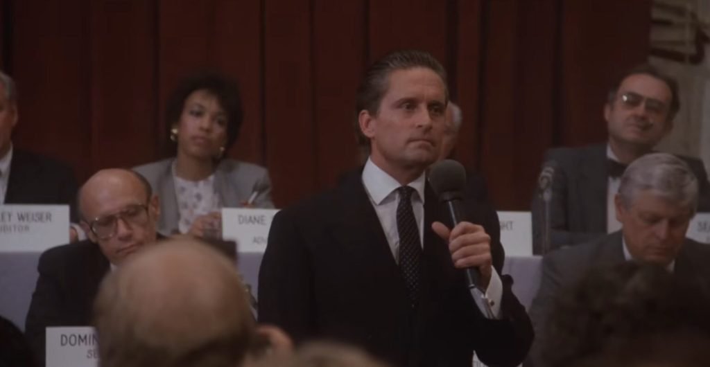 Michael Douglas dezvăluie criticile dure ale lui Oliver Stone pentru interpretarea sa din „Wall Street” Festivalul de Film Clasic TCM din New York a fost martorul unei dezvăluiri neașteptate din partea unuia dintre cei mai consacrați actori ai Hollywood-ului modern