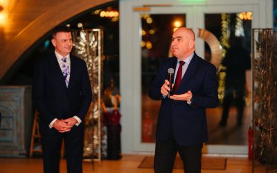 Liberalul Mircea Roșca, implicat într-un scandal cu tentă politică, recunoaște participarea sa la o petrecere privată la care au fost prezenți nume importante din cercurile politice românești, inclusiv premierul Ilie Bolojan și ministrul Afacerilor Interne, Cătălin Predoiu