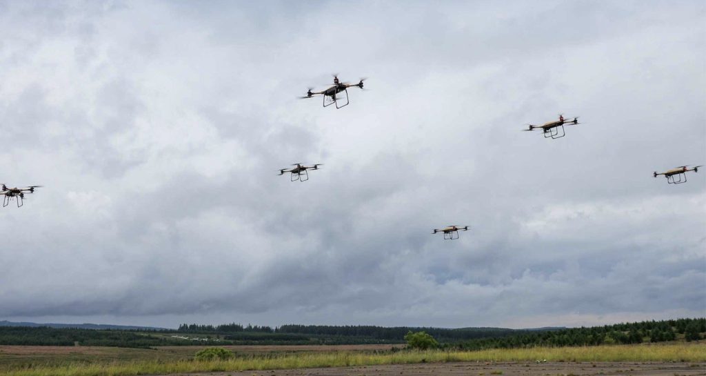 Ucraina își intensifică eforturile de a-și proteja infrastructura rutieră din zonele de front, într-un răspuns direct la pericolul tot mai mare reprezentat de dronele de atac