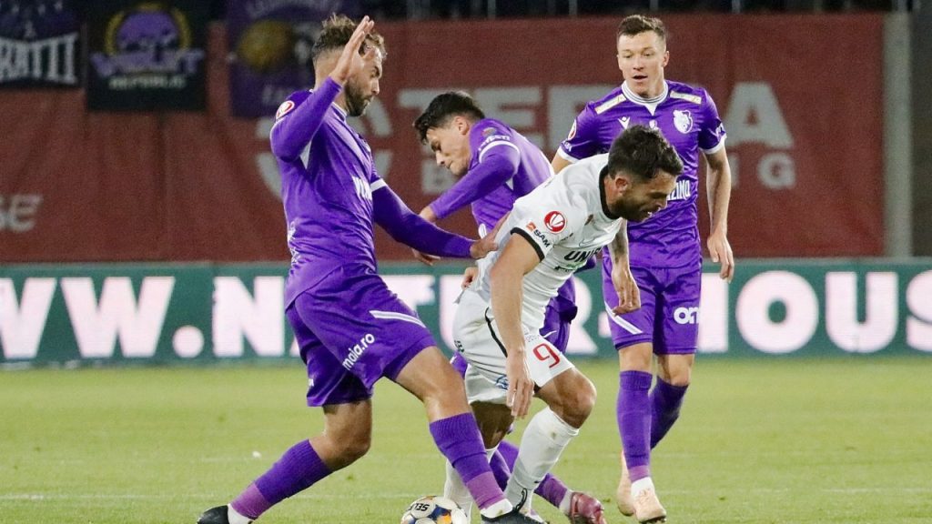 FC Argeș și FC Hermannstadt joacă azi de la 17:00, LIVE pe Sport.ro.