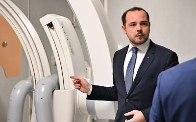 Rogobete: Salariile angajaților din spitale nu vor fi diminuate cu 10%