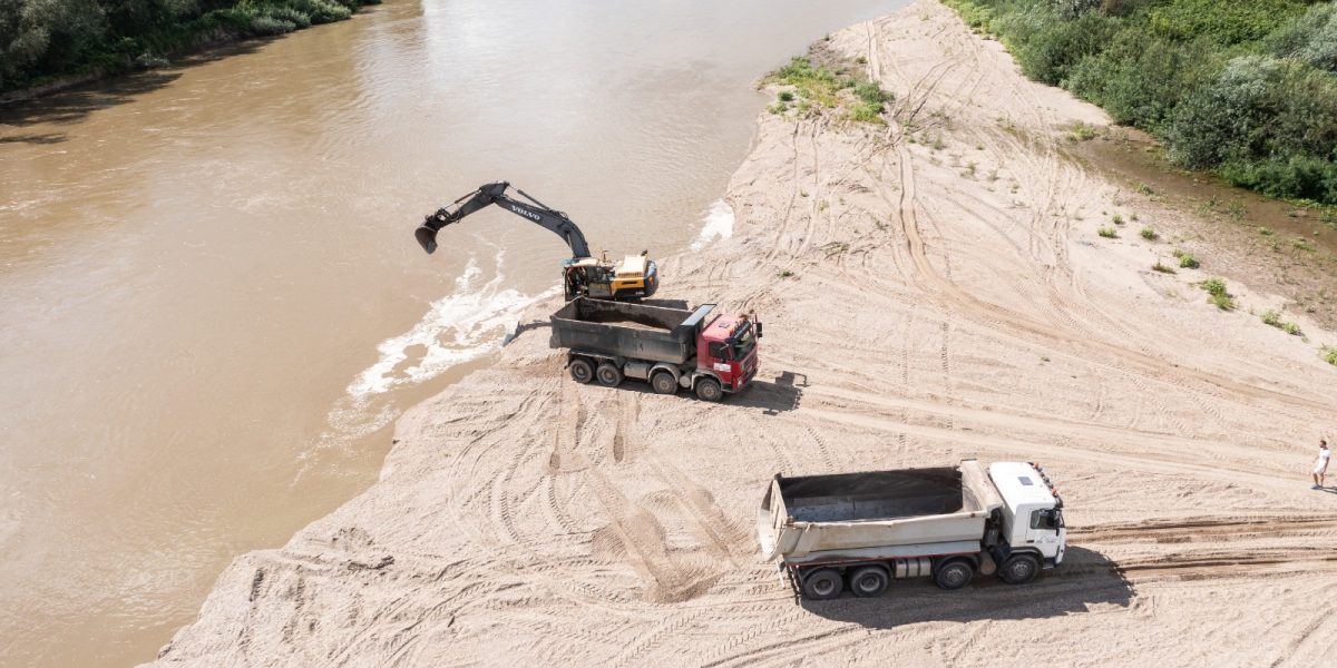 balastiera-pietris-somes-transtelex.jpg - JurnalDirect