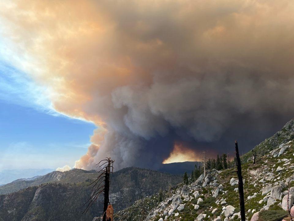 Orașul Centralia, o comunitate modernă situată în statul Pennsylvania, a devenit un loc abandonat, iar motivul este unul rar întâlnit: un foc subteran care nu poate fi stins și care a transformat întregul peisaj într-un morman de fum, abur și pericol
