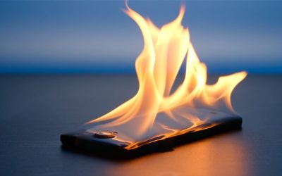 De ce telefoanele mobile sunt calde dimineața, chiar dacă le lăsăm încărcate peste noapte Mulți utilizatori de smartphone-uri observă dimineața că dispozitivul lor este cald la atingere după o noapte întinsă pe noptieră