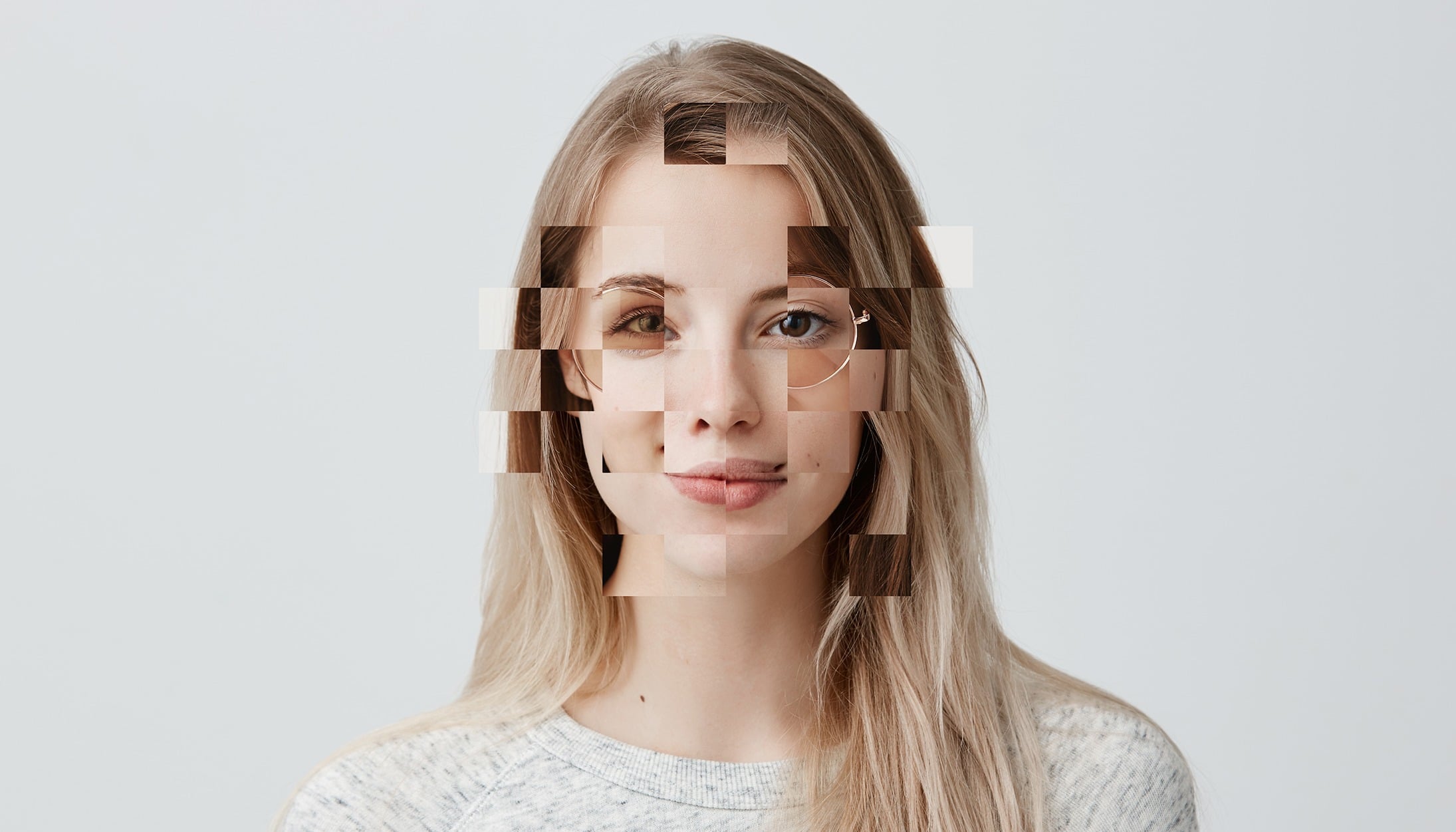 Deepfake-urile au depășit de mult stadiul de curiozitate tehnologică sau meme amuzant, devenind o armă periculoasă în mâinile celor care doresc să înșele sau să manipuleze