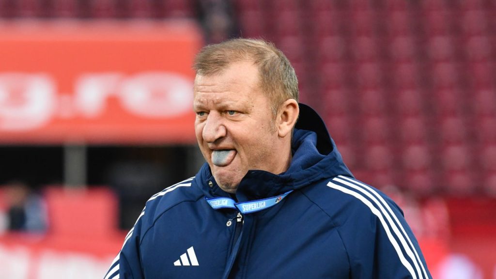 România își cunoaște adversarele din Liga Națiunilor: o grupă provocatoare Echipa națională de fotbal a României și-a aflat recent adversarele din faza grupelor Ligii Națiunilor, iar tragerea la sorți a anunțat o competiție extrem de echilibrată și provocatoare