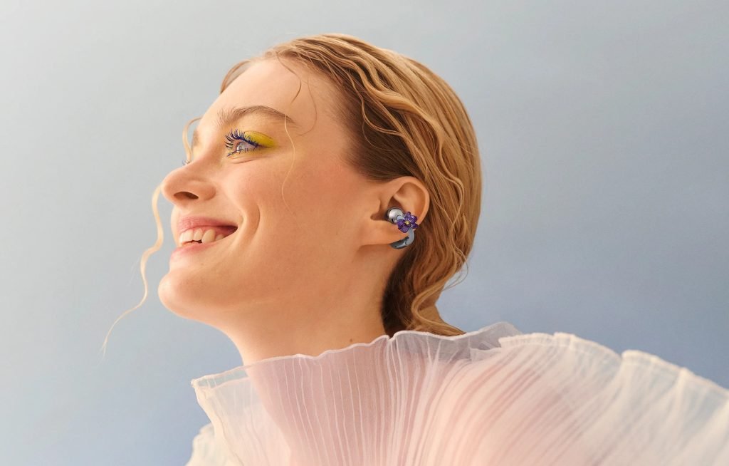 HUAWEI lansează o campanie specială de Valentine’s Day, punând în centrul atenției nu doar tradiționalele cadouri, ci și tehnologia de ultimă oră, adaptată pentru cuplurile moderne