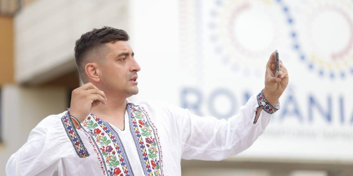 george-simion-camasa-traditionala-romaneasca-ie.jpg - JurnalDirect