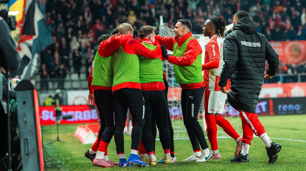 Dinamo, decimată în derby-ul cu Universitatea Craiova: lipsa unui jucător cheie.