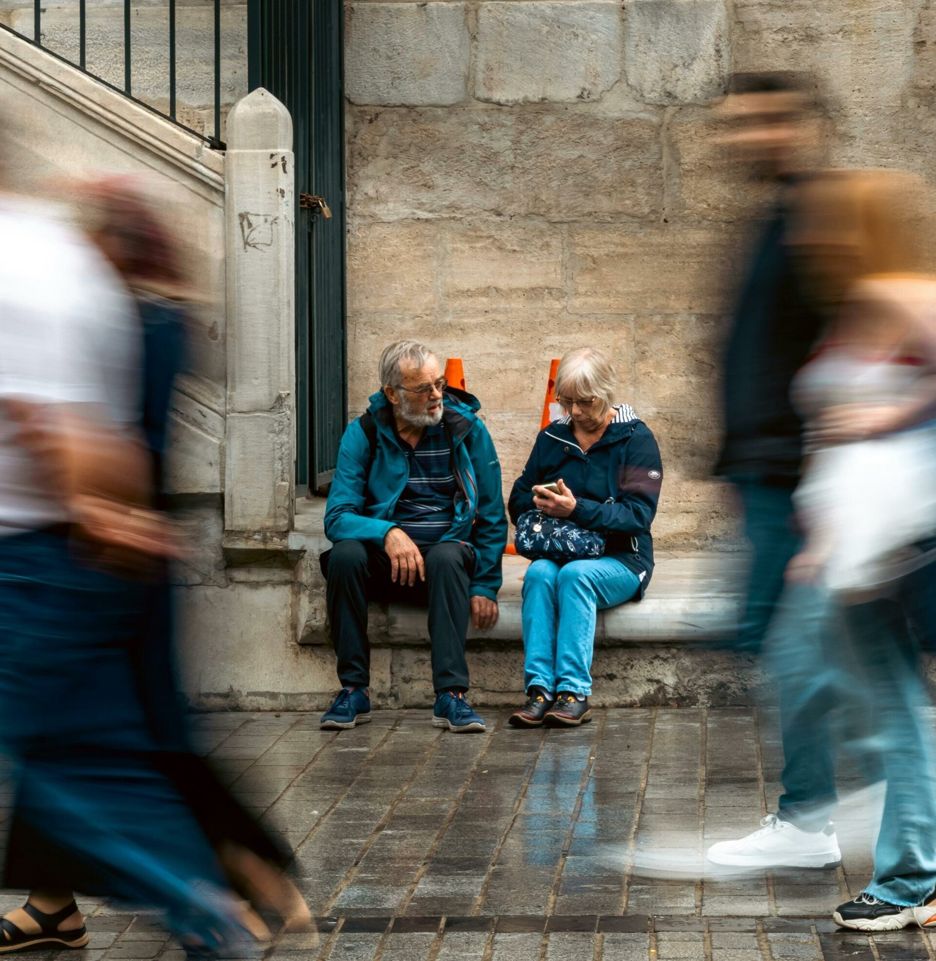 O tehnologie revoluționară promite să reducă riscul de accidente grave în rândul persoanelor în vârstă, abordând una dintre cele mai mari provocări ale îmbătrânirii: pierderea echilibrului