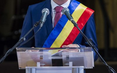 primar-banderola-investire-tricolor-administratie.jpg - JurnalDirect