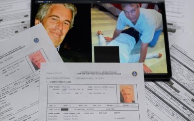 Deputații britanici au marți oprit glisiera secretului pentru dosarele legate de numirea lui Andrew Mountbatten-Windsor, membru al familiei regale britanice, în funcția de emisar comercial al Regatului Unit