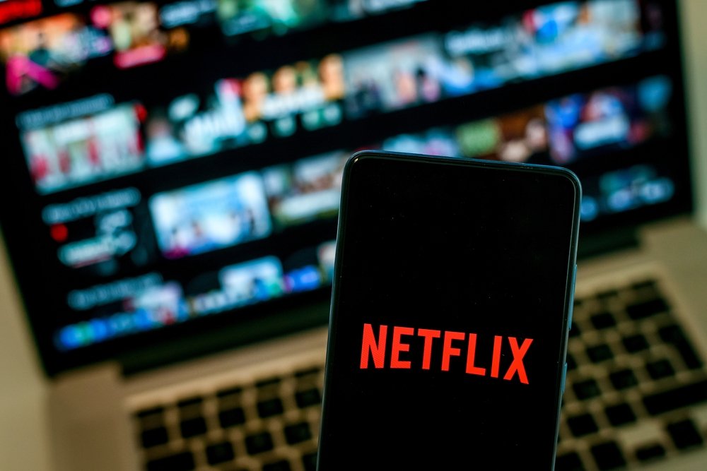 Netflix pune piciorul în prag în războiul cu ByteDance, compania din China care deține TikTok, amenințând cu acțiuni în justiție din cauza unui motor de inteligență artificială dezvoltat de firma chineză, despre care susține că facilitează pirateria și încălcarea drepturilor de autor