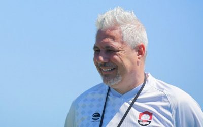 Probleme mari pentru Șumudică la Al-Okhdood: Start greu în Arabia Saudită La o lună după preluarea echipei Al-Okhdood, Marius Șumudică se confruntă deja cu situații dificile, iar rezultatele slabe înregistrate de echipă au stârnit îngrijorare în rândul conducerii clubului