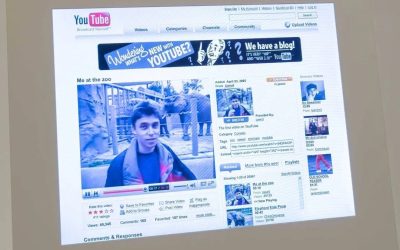 Primul videoclip încărcat pe YouTube, intitulat „Me at the Zoo”, a fost recent inclus într-o colecție muzeală la Victoria and Albert Museum din Londra, marcând un moment simbolic în evoluția digitală