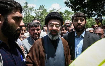 Irakul se află din nou în centrul unui nou val de tensiuni, după ce informațiile despre starea de sănătate a noului Lider Suprem al Iranului, Mojtaba Khamenei, au fost mediatizate intens