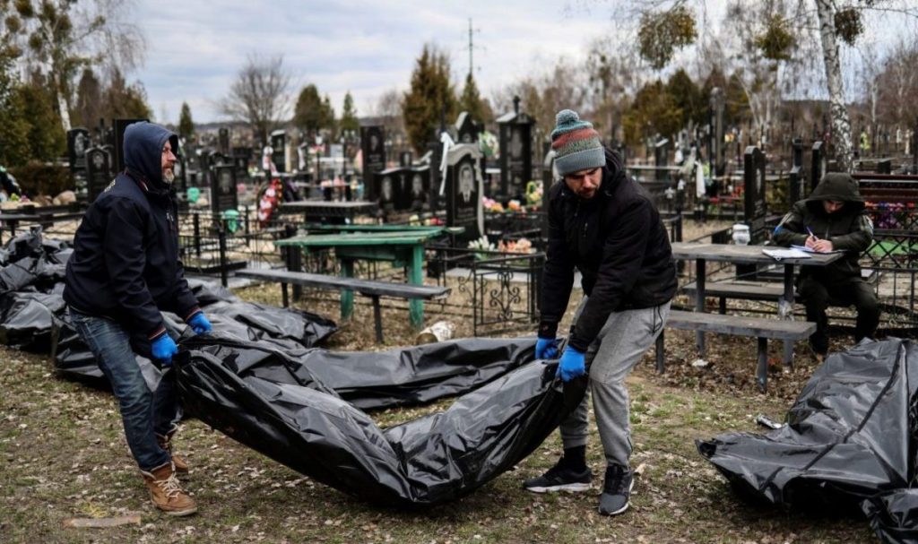 Uniunea Europeană pregătește noi măsuri punitive împotriva celor responsabili pentru crimele de război de la Bucha, în Ucraina, și extinde lista sancțiunilor pentru a acoperi mai mulți agravi