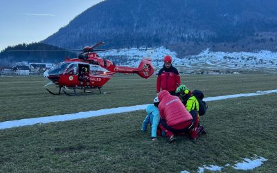 O intervenție rapide și delicată a echipajelor de salvare din Masivul Piatra Craiului a făcut sâmbătă diferența în cazul unei turiști aflate în nevoie gravă