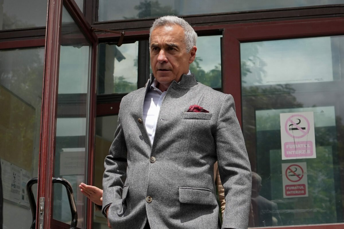 Călin Georgescu clarifică poziția față de implicațiile politice și noutățile privind Partidul „România Românilor” Fostul consilier prezidențial și expert în domeniul mediului, Călin Georgescu, a venit recent cu clarificări ferme în privința zvonurilor ce îl leagă de activități politice