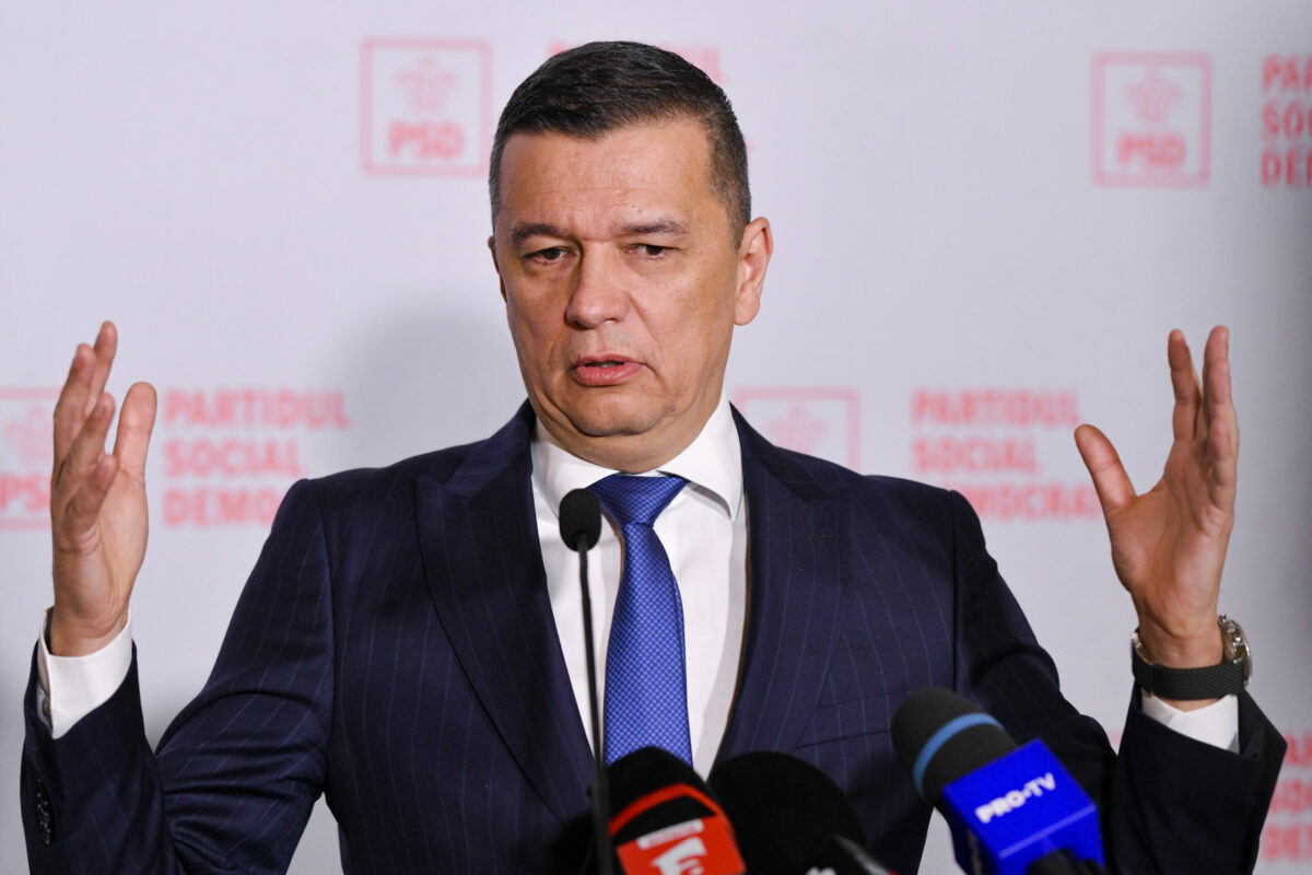 Sorin Grindeanu confirmă intenția PSD de a reevalua coaliția de guvernare, chiar și după aprobarea bugetului pentru anul 2026 După un ansamblu de decizii importante, PSD pare să-și păstreze speranța de a reconfigura actuala alianță de guvernare, anunțând intenția de a înlocui pe Ilie Bolojan din fruntea Guvernului, chiar dacă bugetul național pentru 2026 a fost deja aprobat de parlamentarii aflați în arcul guvernamental
