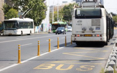 Primăria Capitalei a anunțat, de sâmbătă, o serie de modificări semnificative în transportul public din București, ca urmare a unor lucrări de modernizare planificate pentru a îmbunătăți infrastructura tramvaielor din oraș