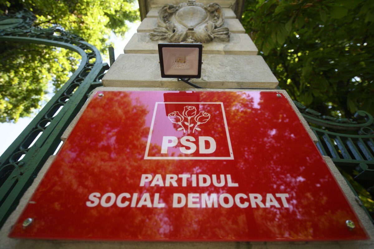 PSD amenință cu blocarea bugetului, acuzând premierul Bolojan de provocarea unui nou impas în coaliție Tensiunile din coaliția de guvernare se intensifică pe zi ce trece, iar Partidul Social Democrat (PSD) anunță un nou grad de incertitudine legat de adoptarea proiectului de buget pe termen lung