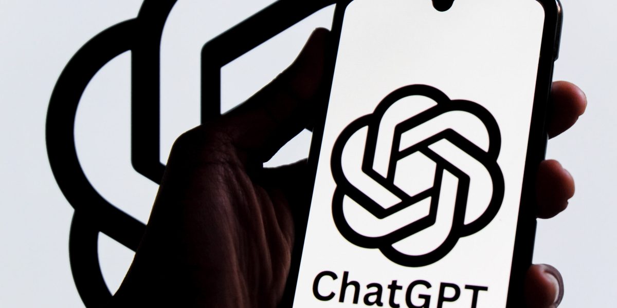 Compania lansează o aplicație desktop ce combină ChatGPT, browser și Codex