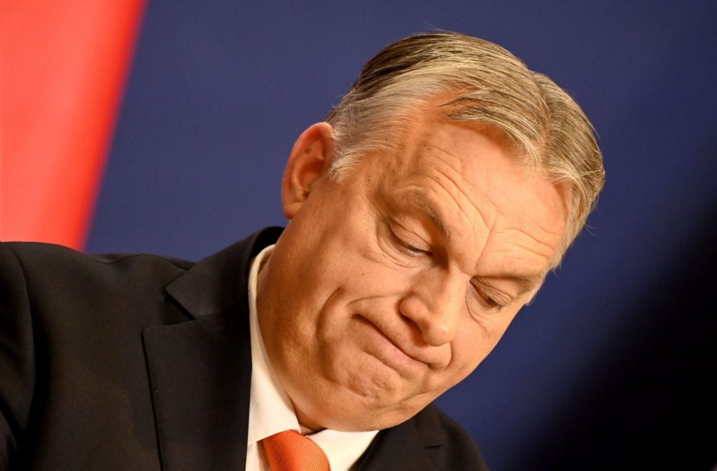 Manipularea sentimentelor rurale, în jocul politic al Ungariei pentru alegeri O campanie dedicată evidențierii riscurilor implicării Ungariei în războiul din Ucraina a reușit să răspândească o atmosferă de teamă și incertitudine în rândul alegătorilor din zonele rurale ale țării